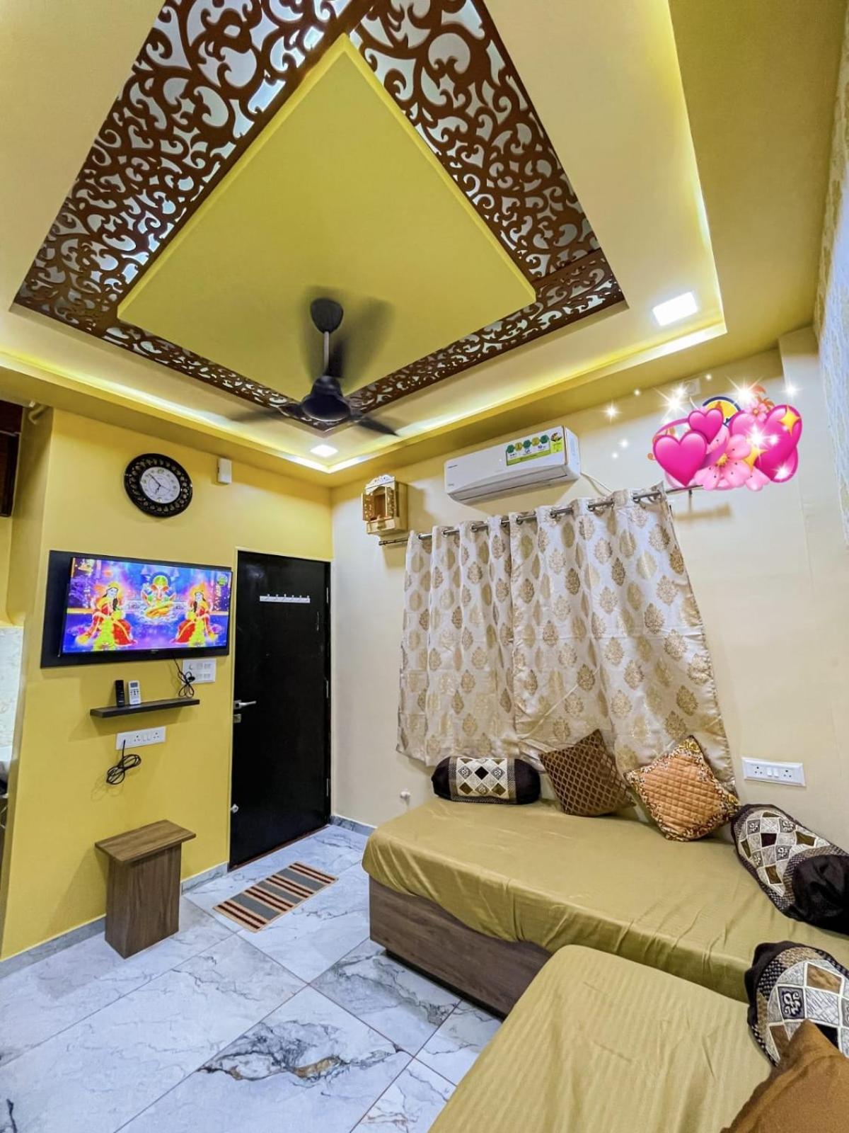 Jai Swaminarayan Delux Homestay Garudeshwar 外观 照片